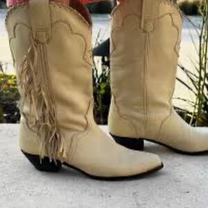 Vintage Acme boots size 5.5